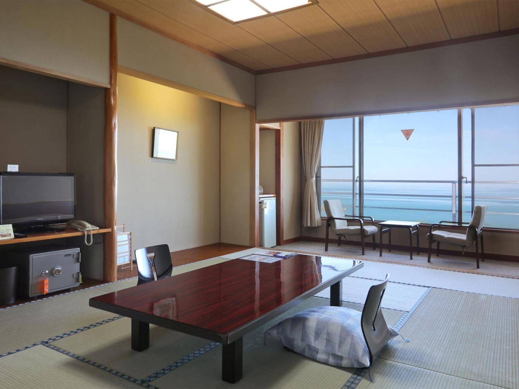 Unohama Onsen Royal Hotel Kobayashi 上越市 外观 照片