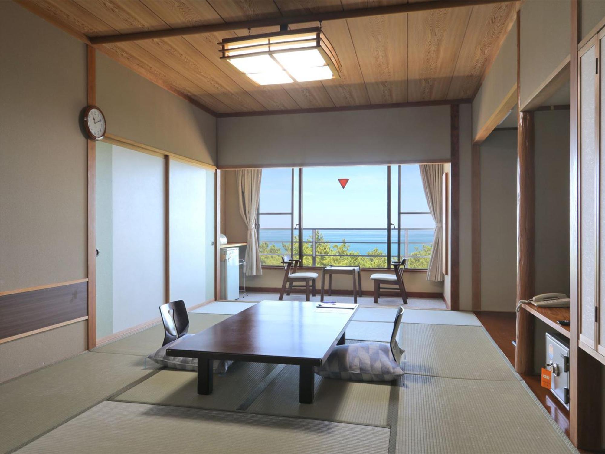 Unohama Onsen Royal Hotel Kobayashi 上越市 外观 照片